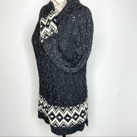 Jon & Anna Crewneck Sweater White / Black XL NWT - Picture 7 of 16